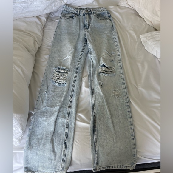 Light wash jeans - Picture 4 of 5